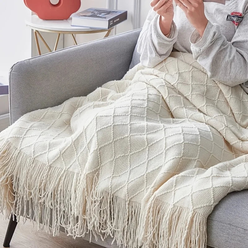 European Minimalist Diamond Pattern Acrylic Knitted Blanket, Sofa Bed Cover All Season Couch Throw Arrival Lightweight Bedspread